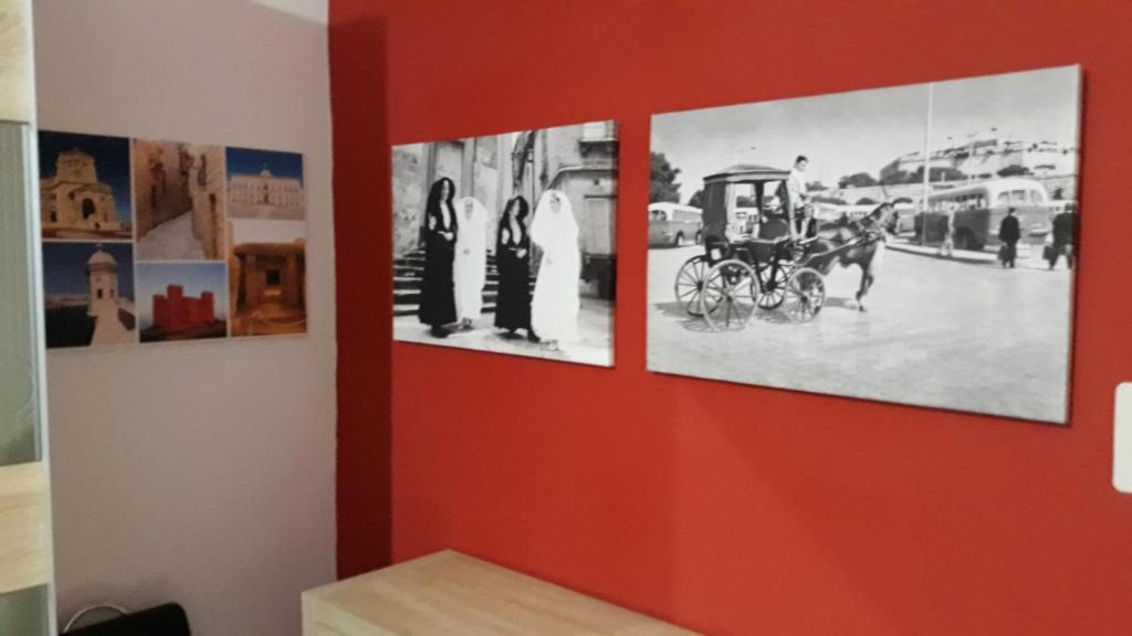 Room in Apartment - very bright well kept apartment room 4